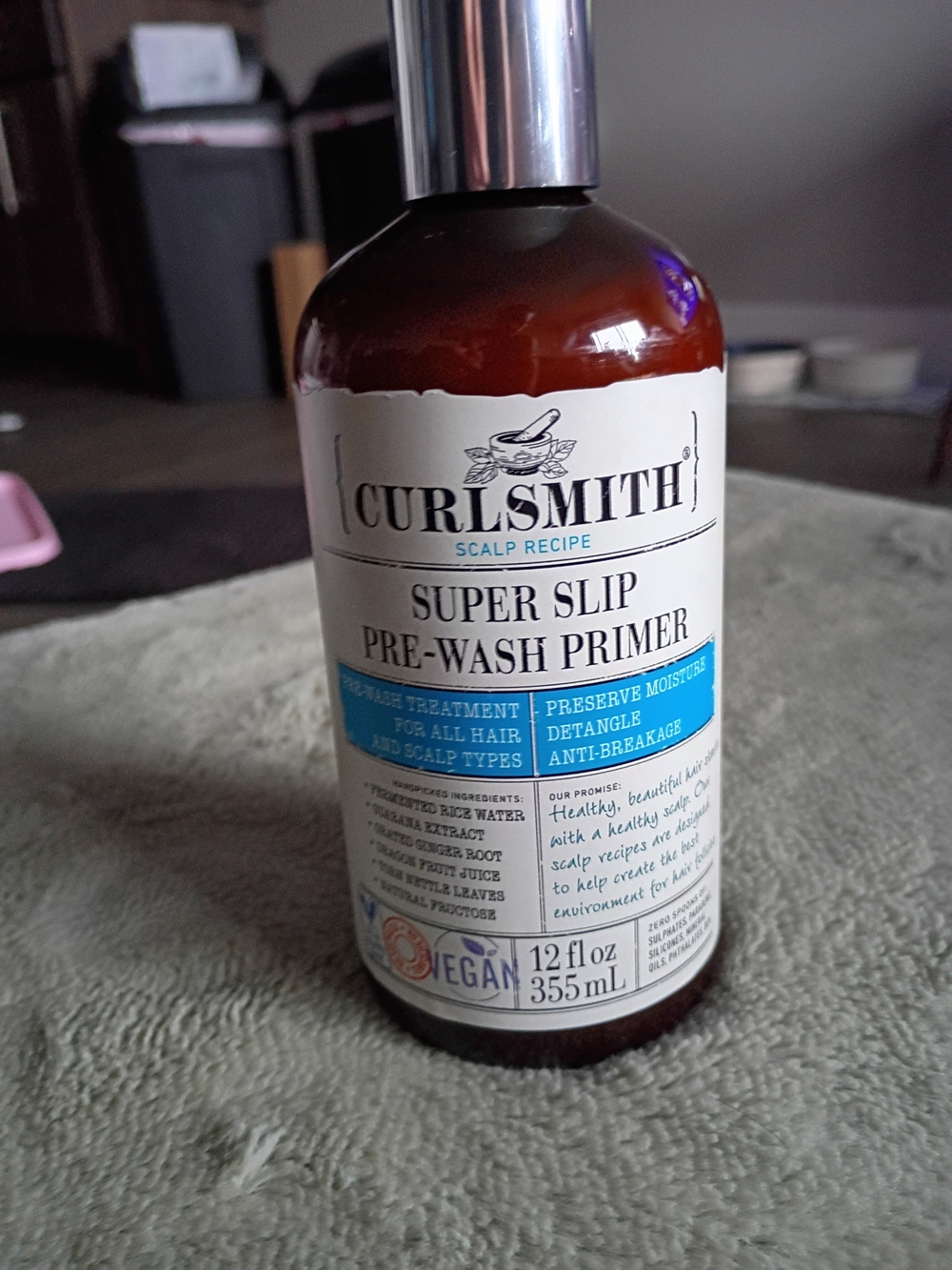 Curlsmith Super Slip Pre-Wash Primer — White & Blue